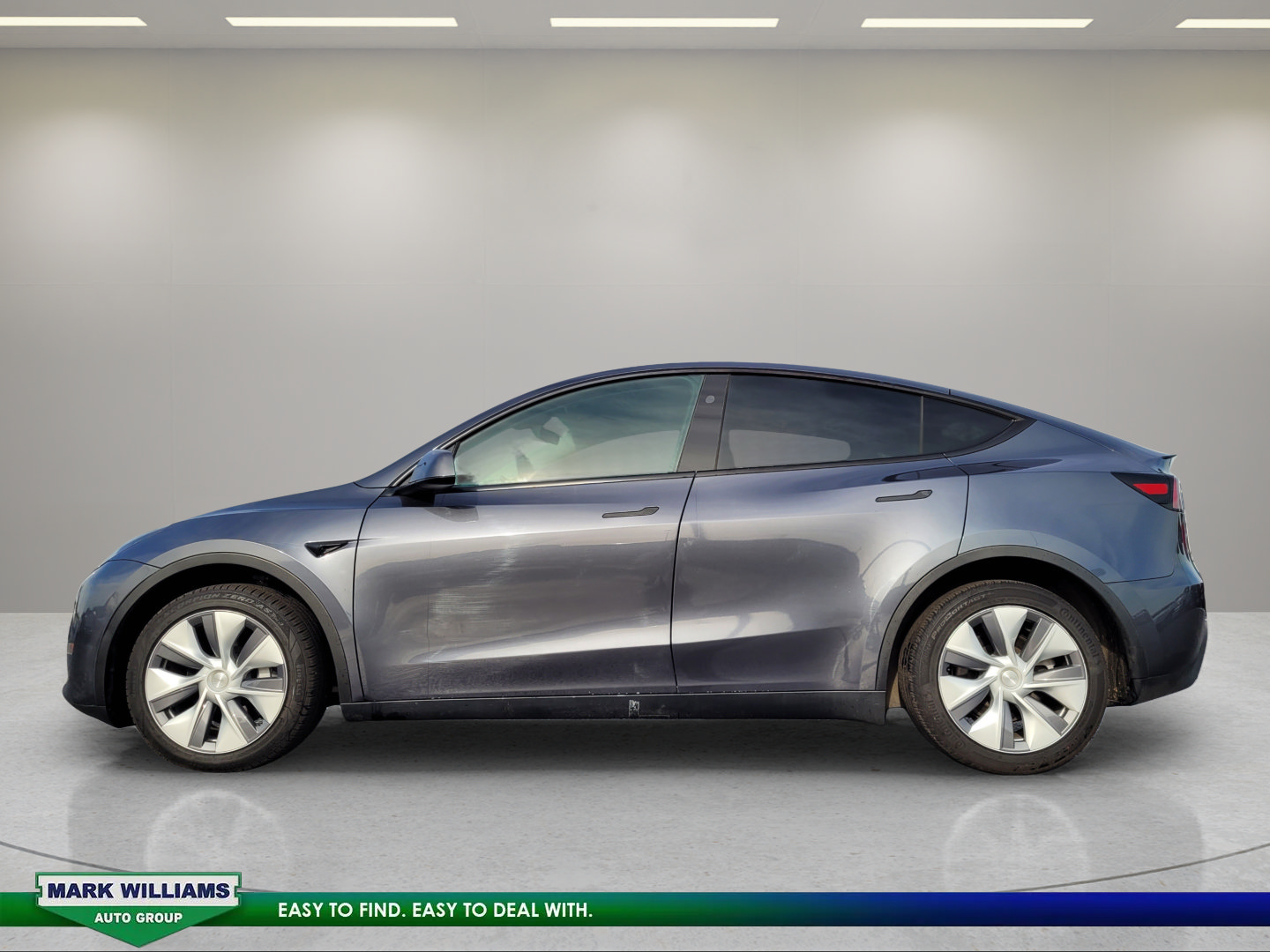 Used 2023 Tesla Model Y Long Range AWD/4WD image 7