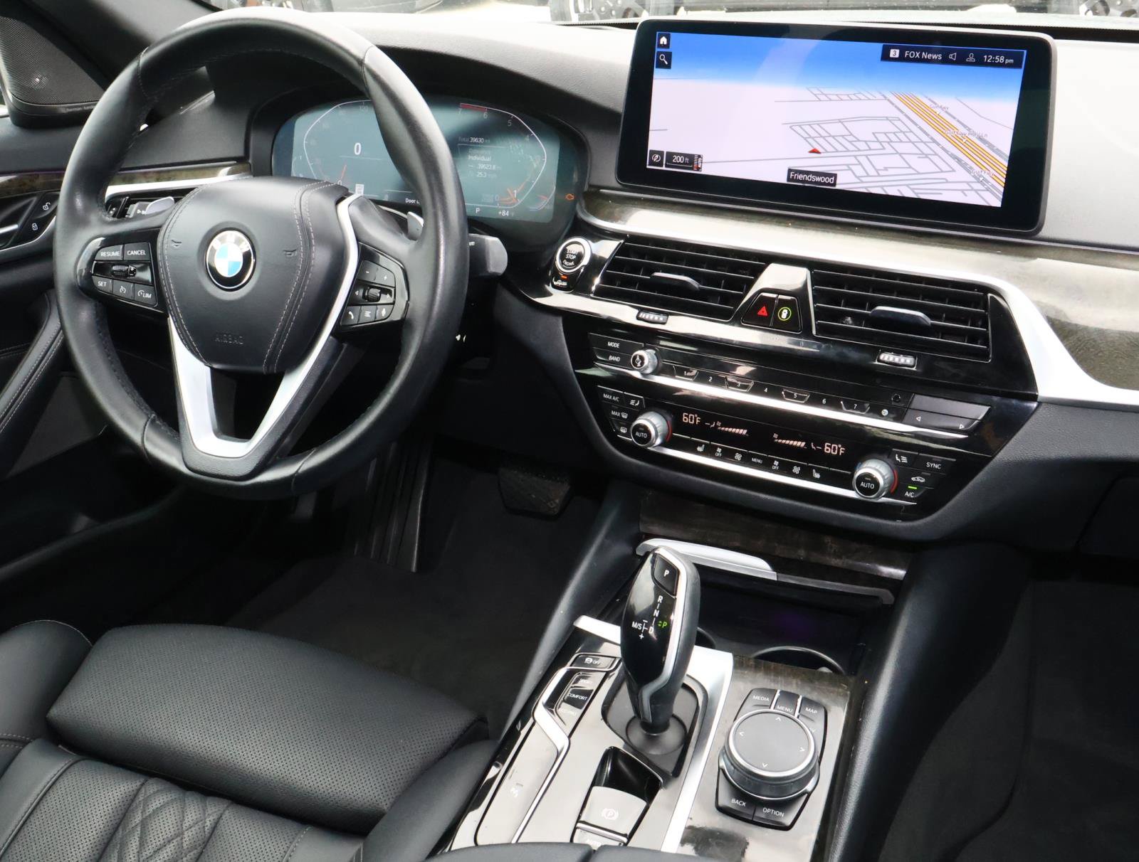 Used 2023 BMW 530i w/ Premium Package RWD image 10