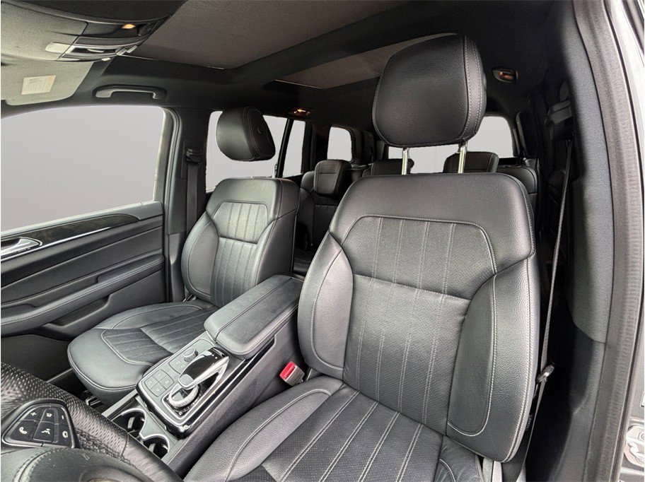 Used 2017 Mercedes-Benz GLS 450 4MATIC image 22