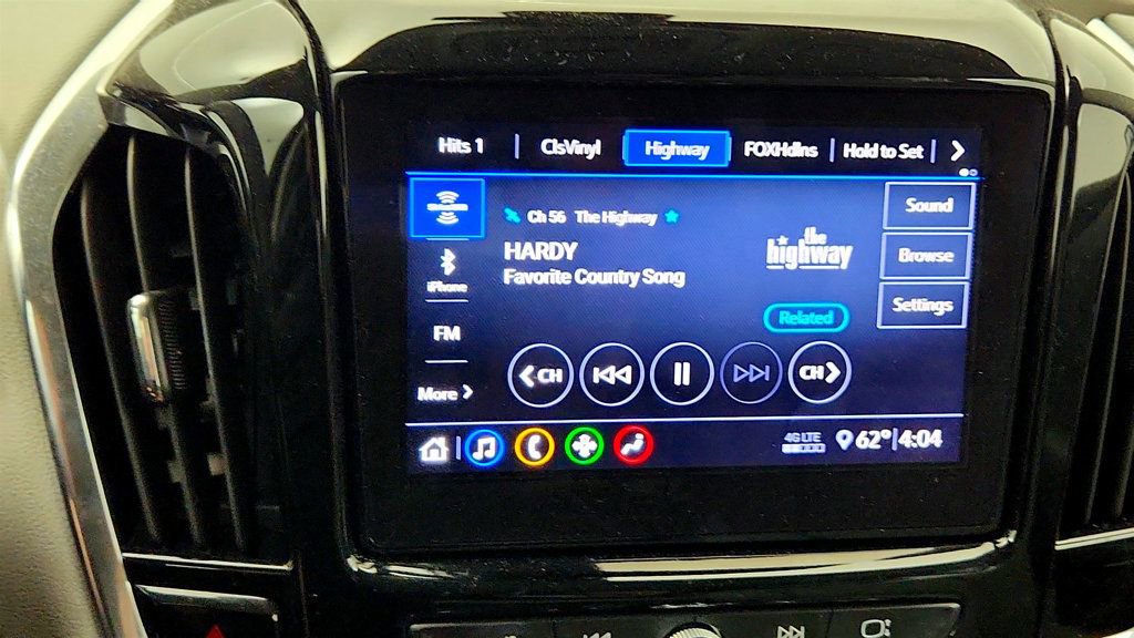Used 2021 Chevrolet Traverse LT AWD/4WD image 17