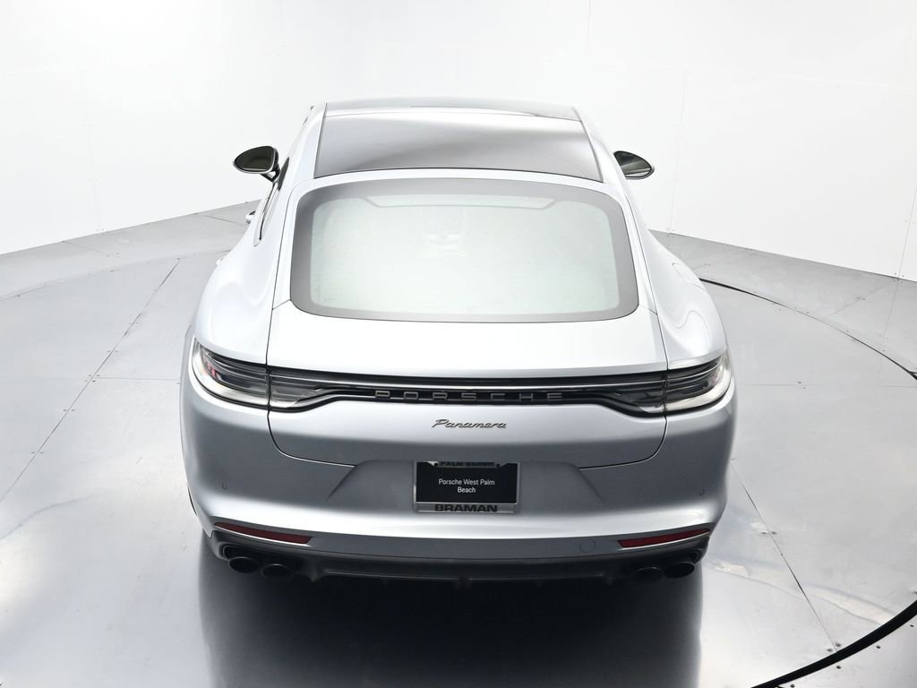Certified 2022 Porsche Panamera Platinum Edition image 38