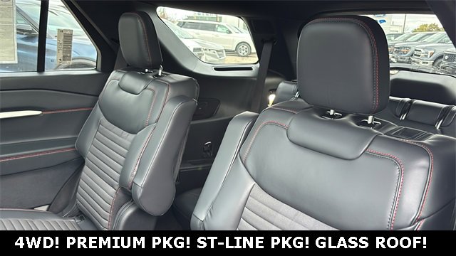 New 2026 Ford Explorer ST-Line w/ ST-Line Street Pack image 26