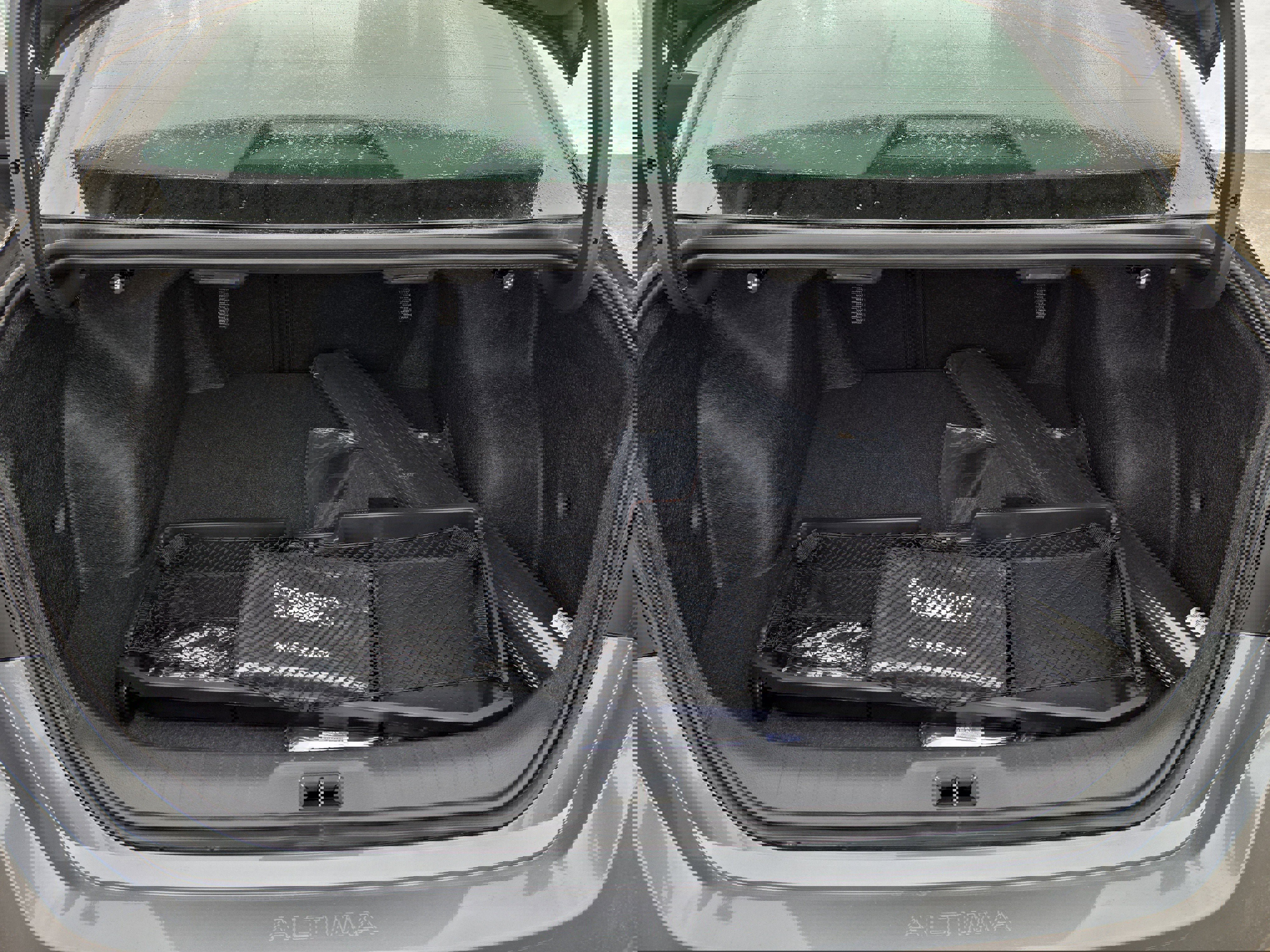 New 2025 Nissan Altima 2.5 SR w/ SR Premium Package image 16