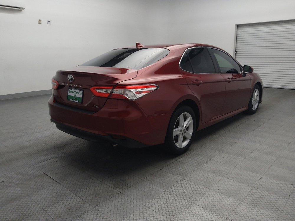 Used 2020 Toyota Camry LE FWD image 9