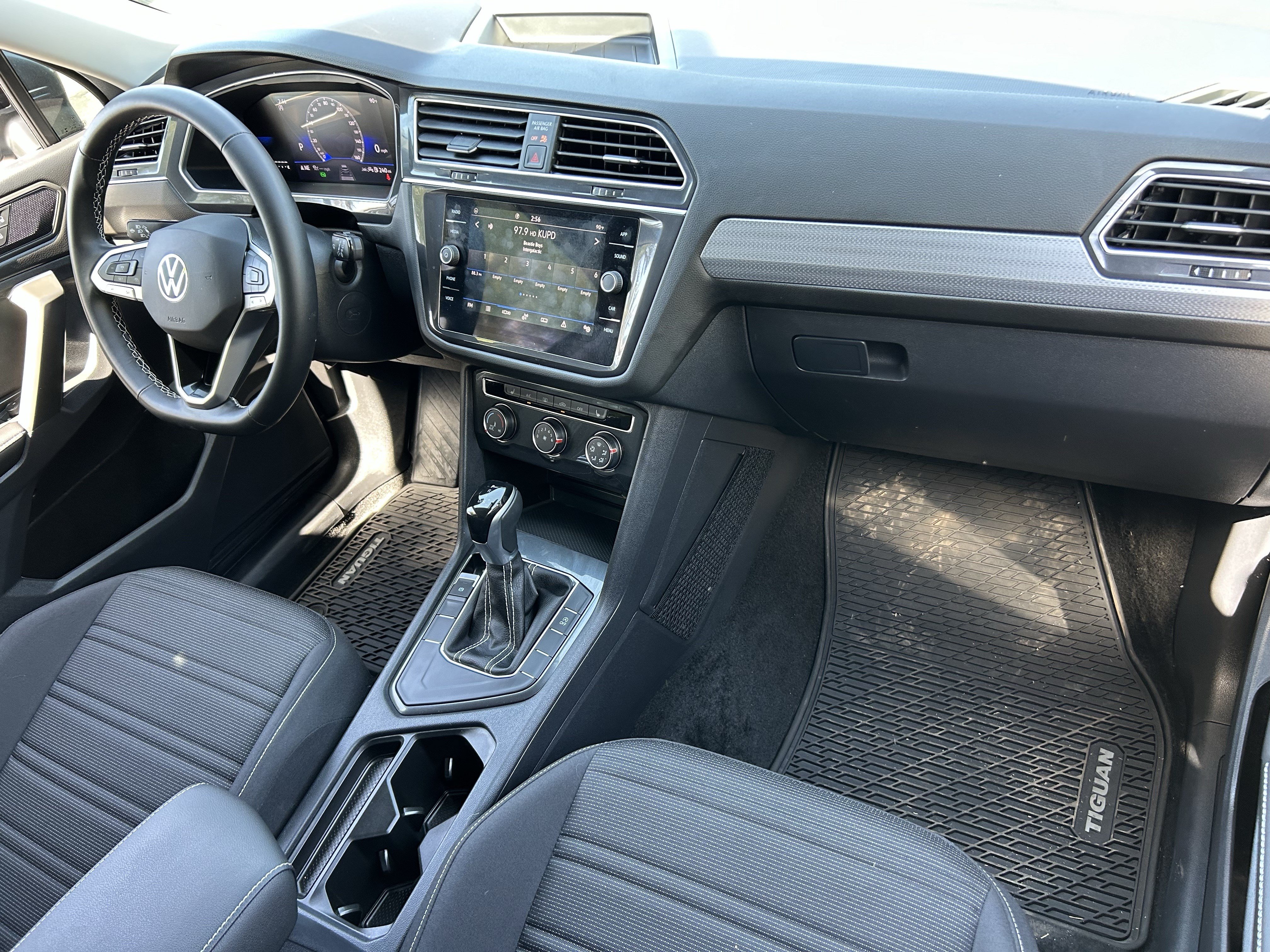 Used 2024 Volkswagen Tiguan S FWD image 10