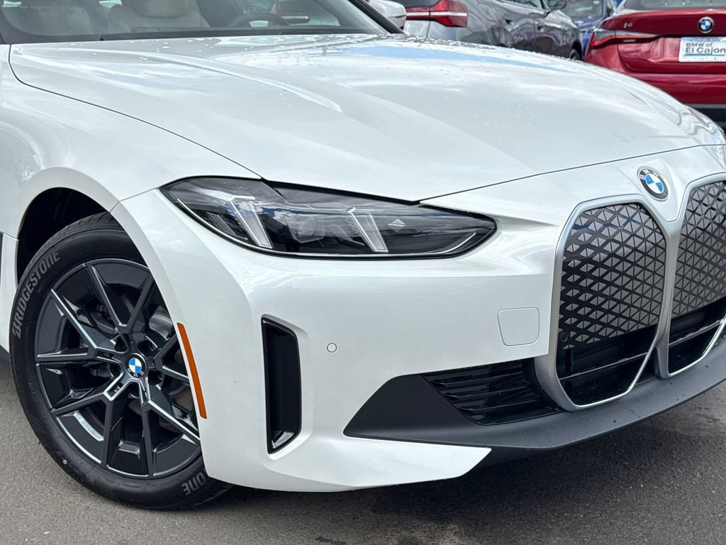New 2026 BMW i4 eDrive40 RWD image 15