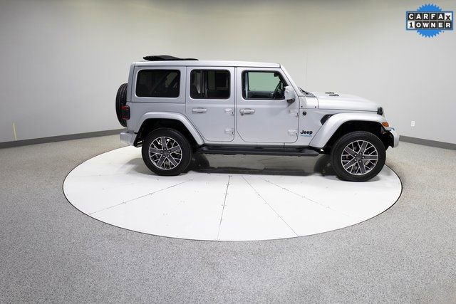 Used 2022 Jeep Wrangler Unlimited Sahara image 31