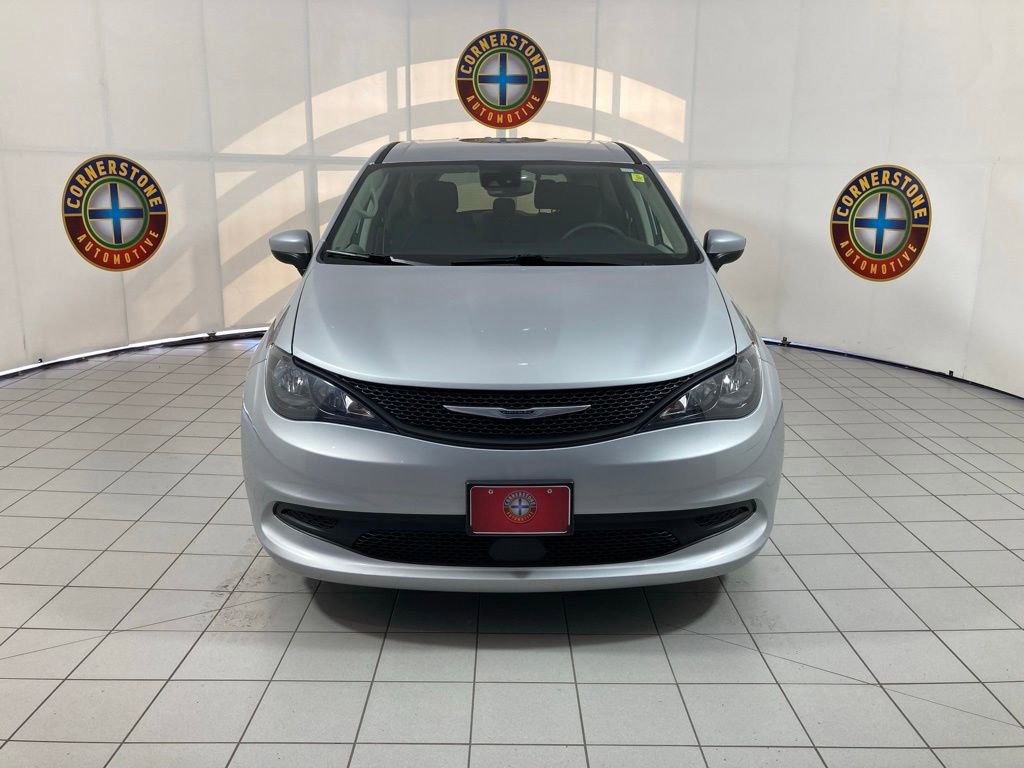 Used 2023 Chrysler Voyager LX FWD image 19