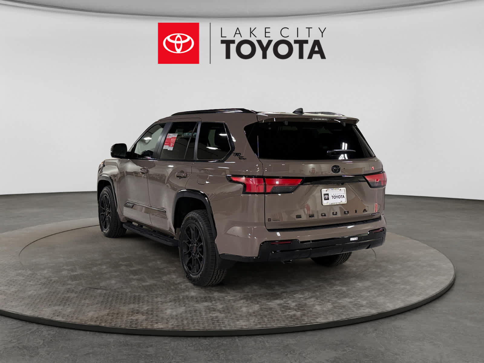 New 2026 Toyota Sequoia Platinum AWD/4WD image 4