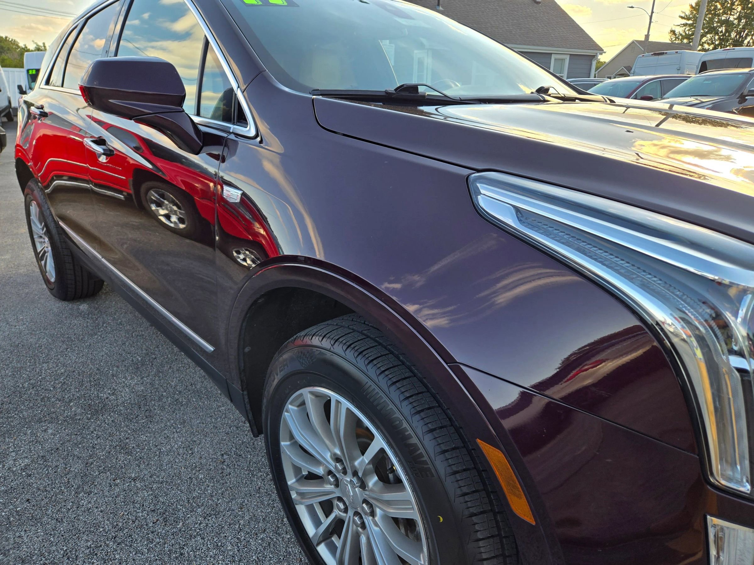 Used 2017 Cadillac XT5 Luxury w/ Driver Awareness Package AWD/4WD image 21