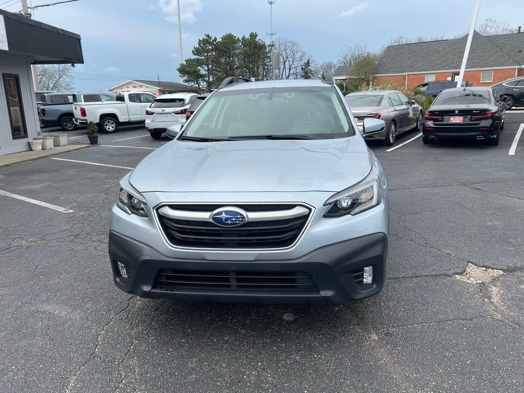 Used 2022 Subaru Outback Premium w/ Popular Package #1 image 3