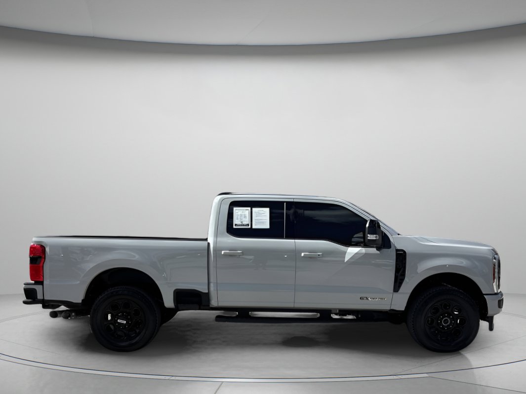 Used 2026 Ford F250 Lariat w/ Black Appearance Package image 2