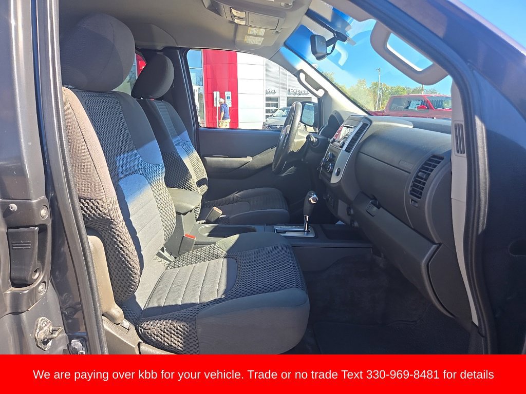 Used 2013 Nissan Frontier SV w/ SV Value Truck Pkg AWD/4WD image 20