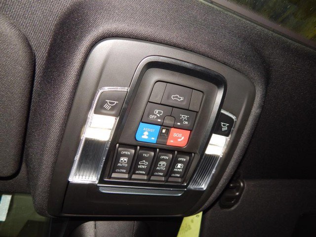 Used 2021 RAM 1500 Limited w/ Night Edition image 38