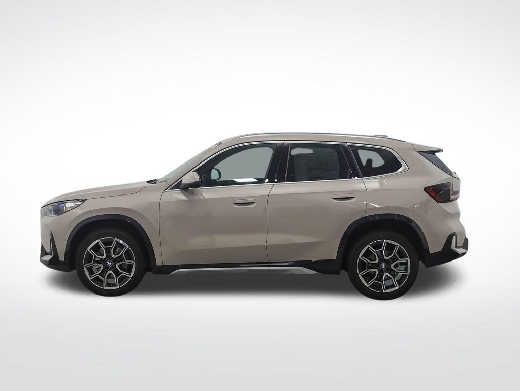 Used 2026 BMW X1 xDrive28i w/ Convenience Package AWD/4WD image 2