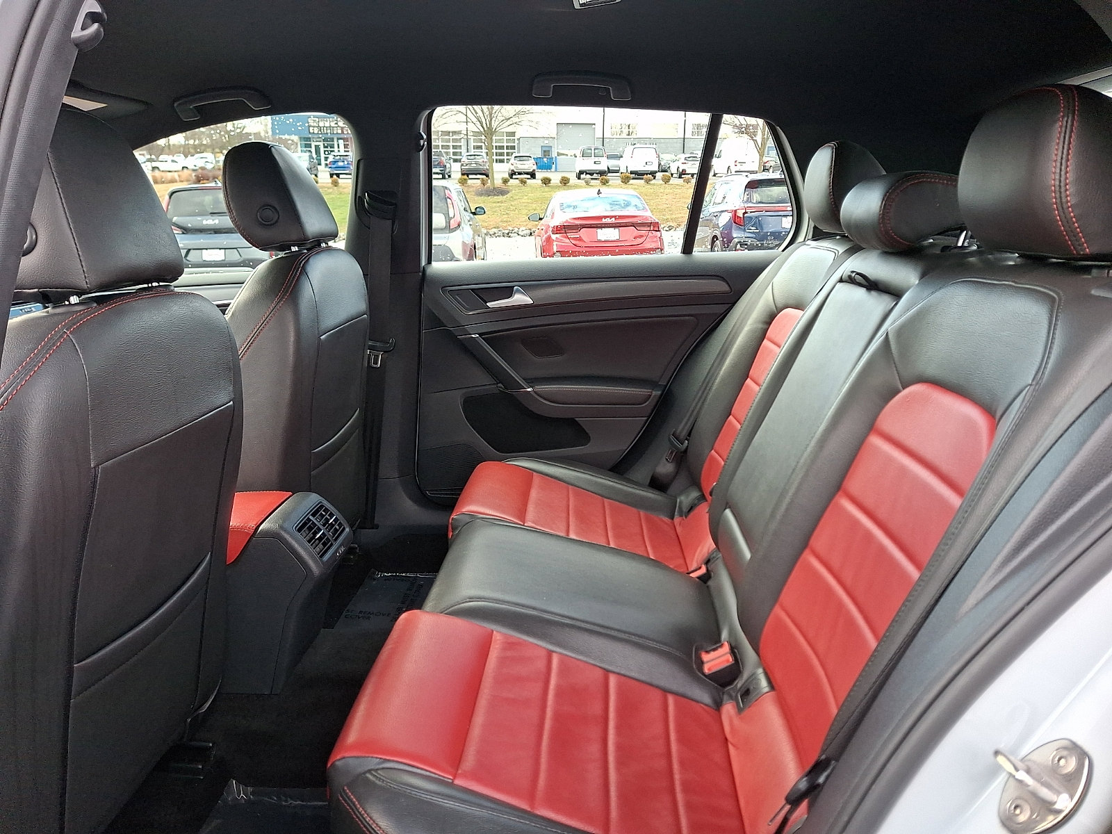 Used 2018 Volkswagen GTI S image 12