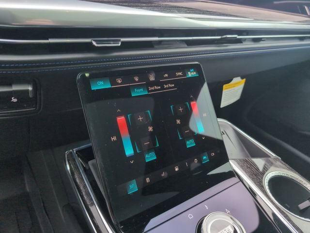 New 2026 Cadillac Escalade IQ Luxury 1 image 21