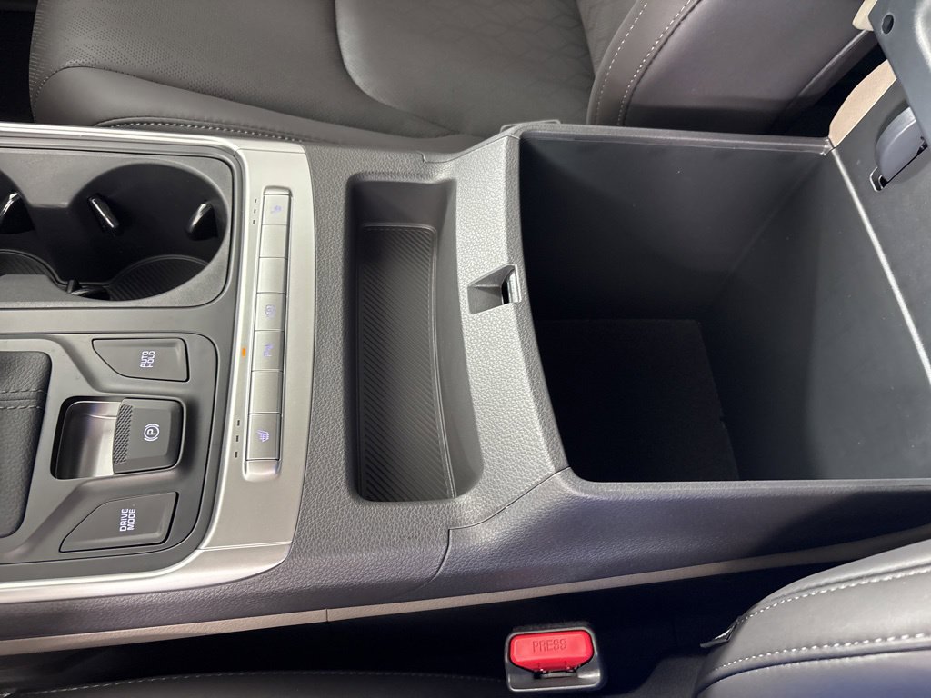 New 2026 Kia Carnival FWD image 38