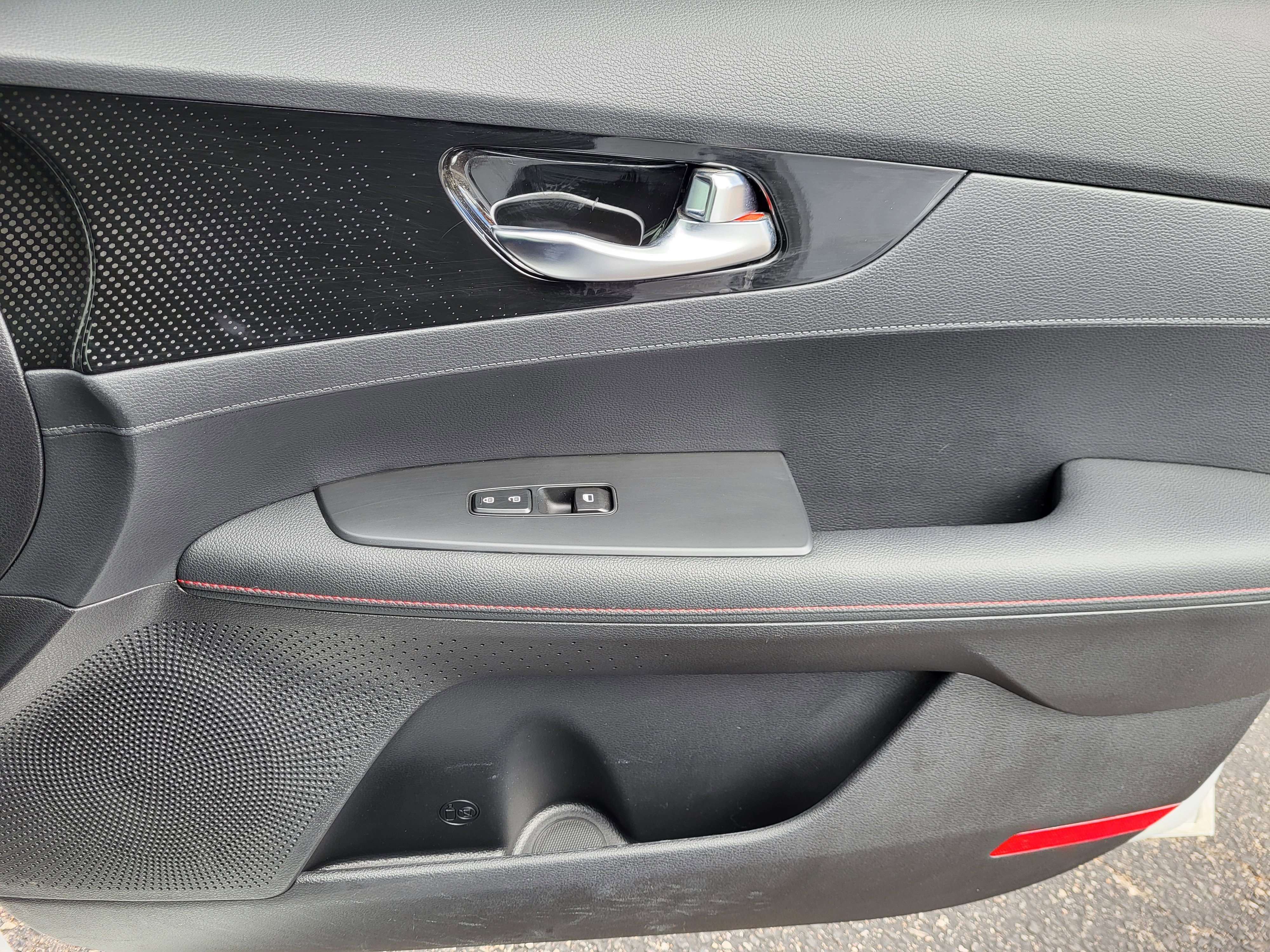 Used 2024 Kia Forte GT image 17