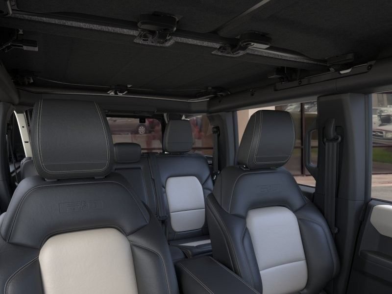 New 2026 Ford Bronco Outer Banks w/ Sasquatch Package AWD/4WD image 12