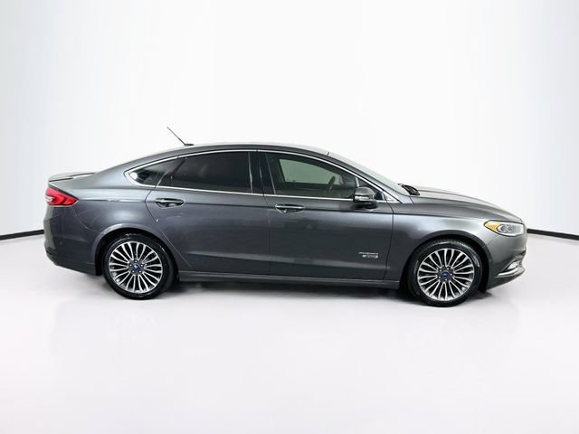 Used 2017 Ford Fusion Energi Titanium FWD image 10