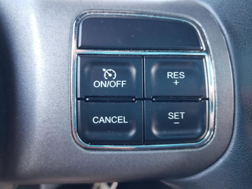 Used 2013 Jeep Wrangler Unlimited Sahara AWD/4WD image 19