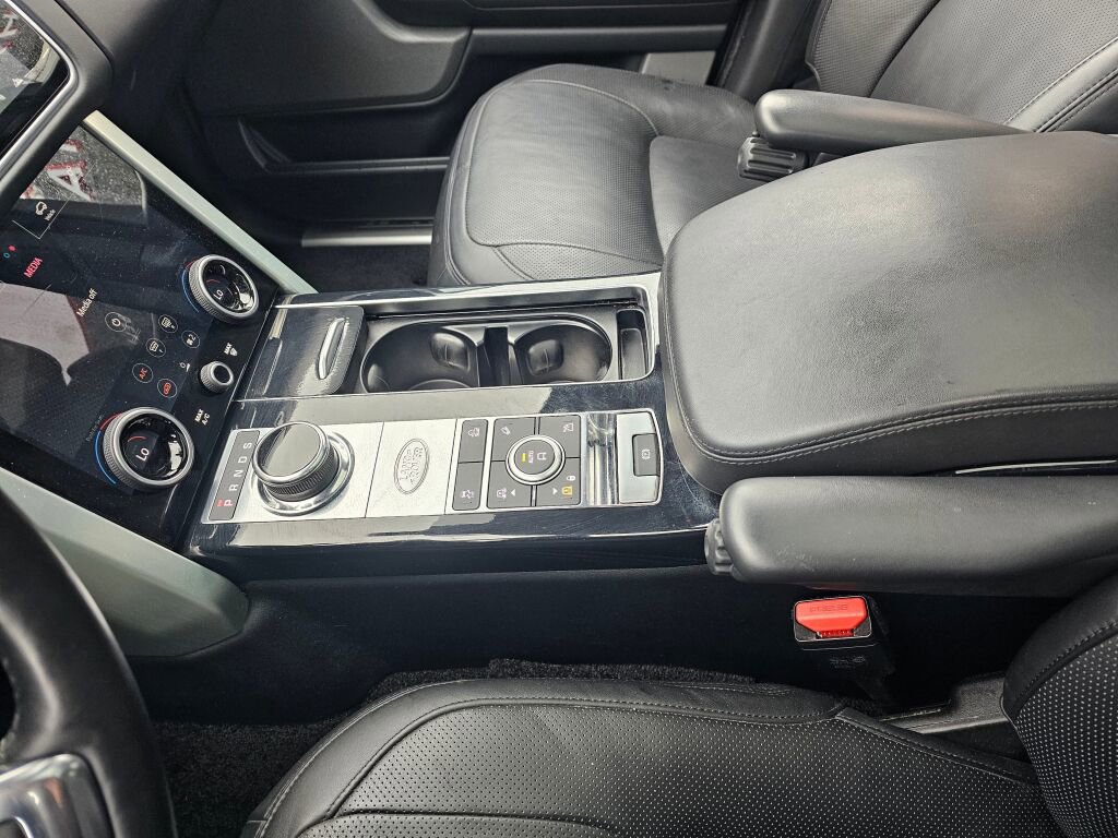 Used 2019 Land Rover Range Rover Supercharged AWD/4WD image 29