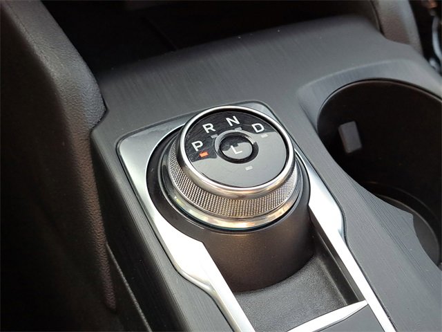 Used 2024 Ford Escape ST-Line image 17