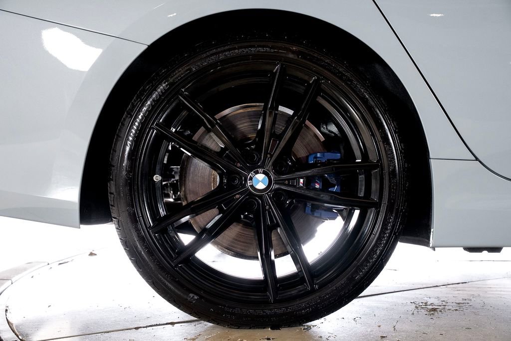 Used 2024 BMW M340i xDrive w/ Driving Assistance Package image 15