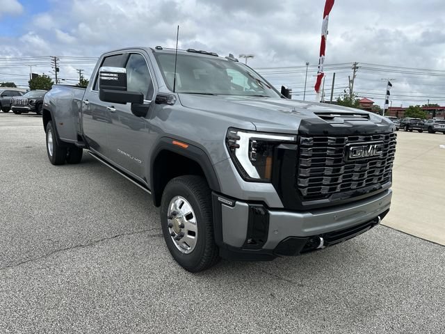 New 2026 GMC Sierra 3500 Denali Ultimate AWD/4WD image 11