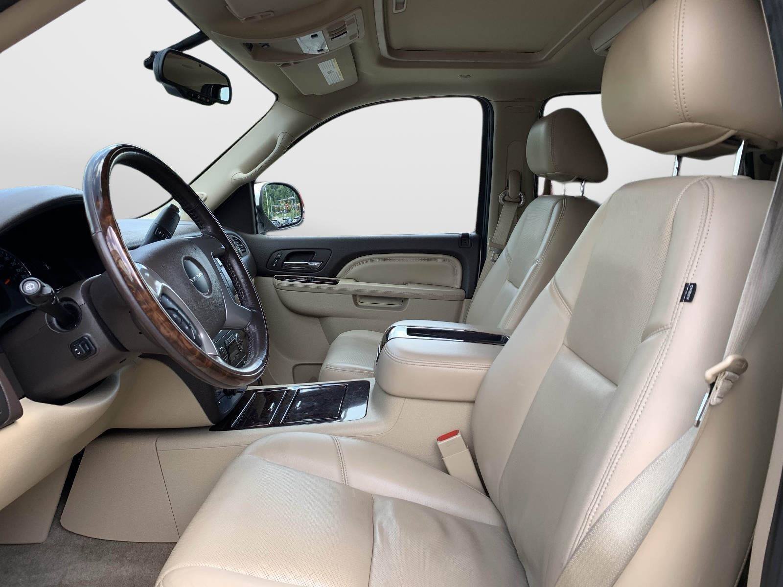 Used 2013 GMC Yukon Denali AWD/4WD image 12