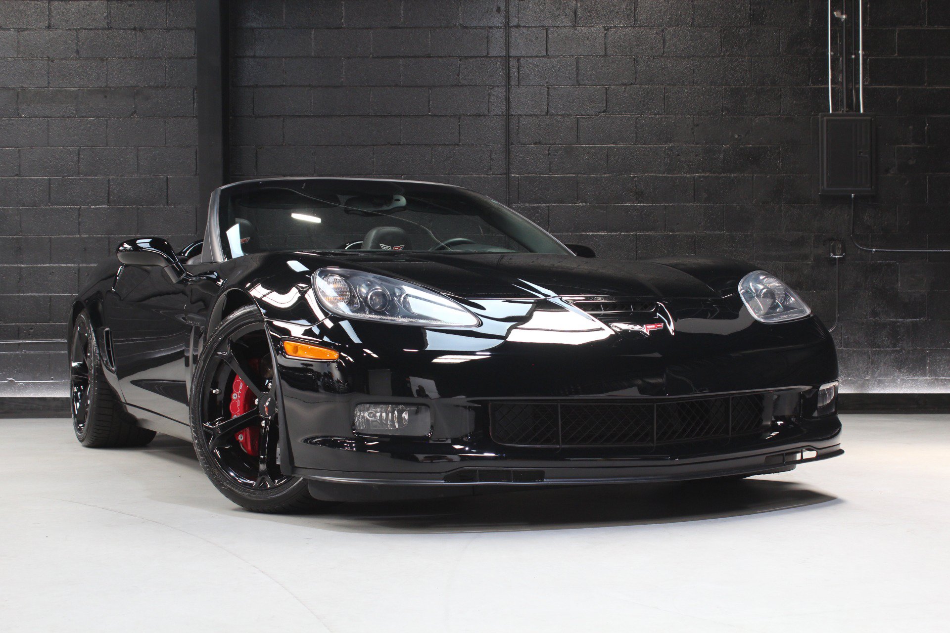 Used 2013 Chevrolet Corvette Grand Sport w/ 3LT Preferred Equipment Group RWD image 11