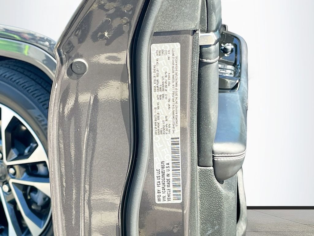 Certified 2022 Jeep Grand Cherokee L Overland image 34