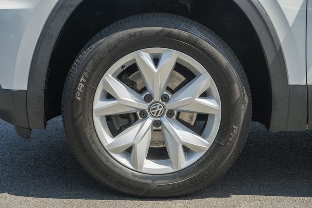 Used 2018 Volkswagen Atlas SE FWD image 18