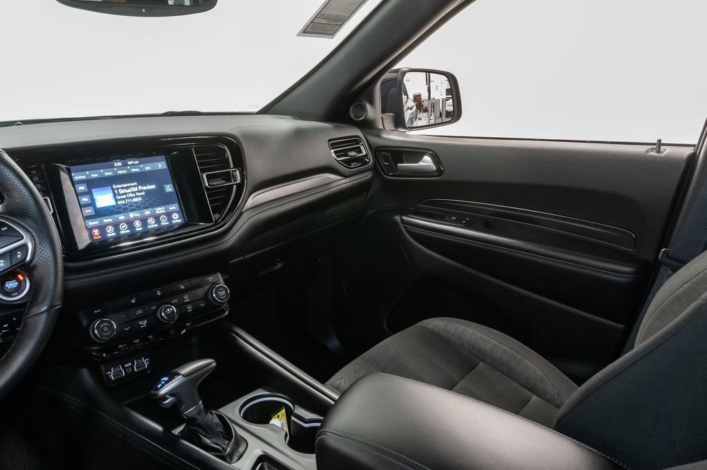 Certified 2024 Dodge Durango SXT w/ SXT Blacktop Group image 11