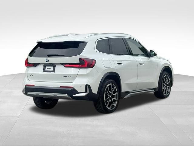 Certified 2026 BMW X1 xDrive28i AWD/4WD image 9