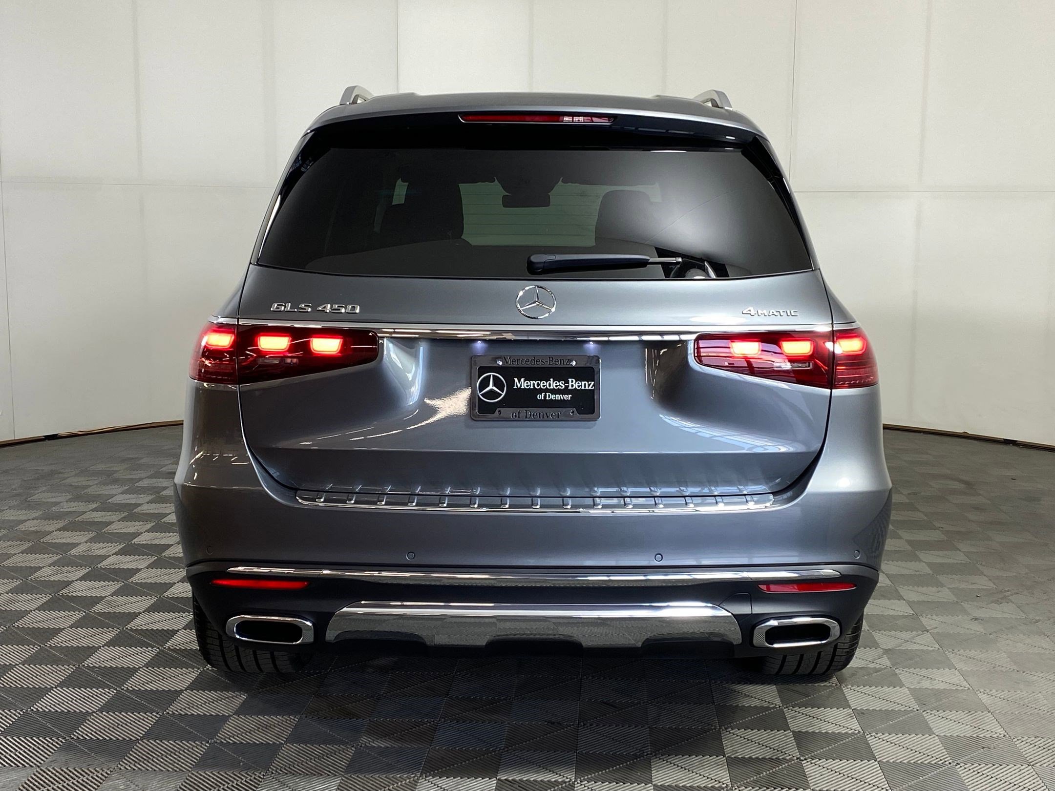 New 2025 Mercedes-Benz GLS 450 4MATIC image 9
