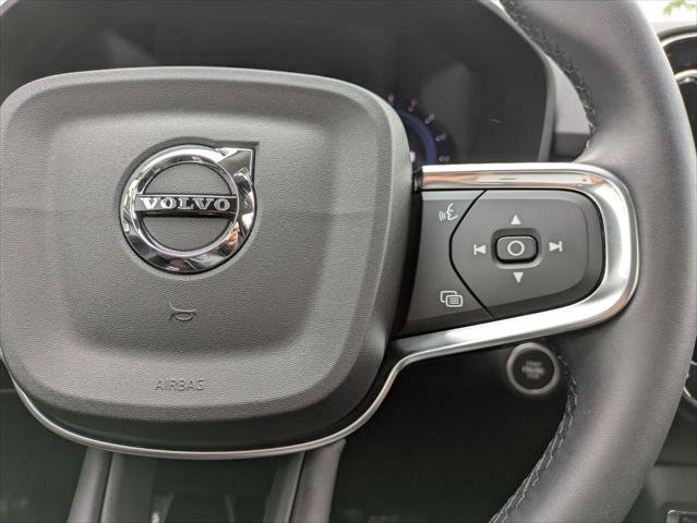 Used 2025 Volvo XC40 B5 Ultra w/ Climate Package image 13