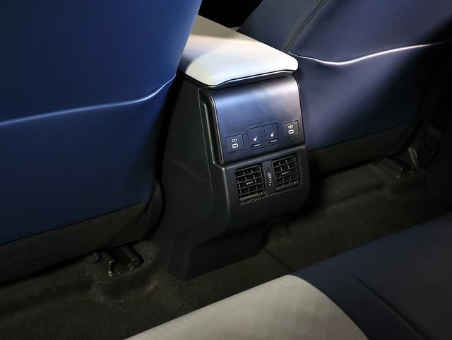 Used 2023 Subaru Solterra AWD image 30