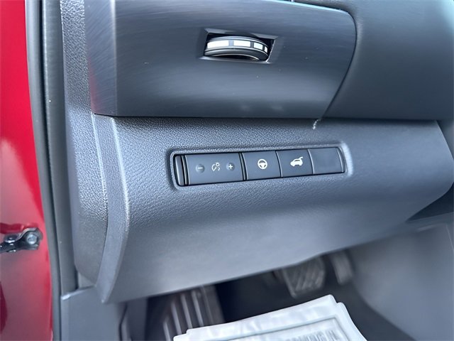 Used 2023 Nissan Pathfinder SL image 29