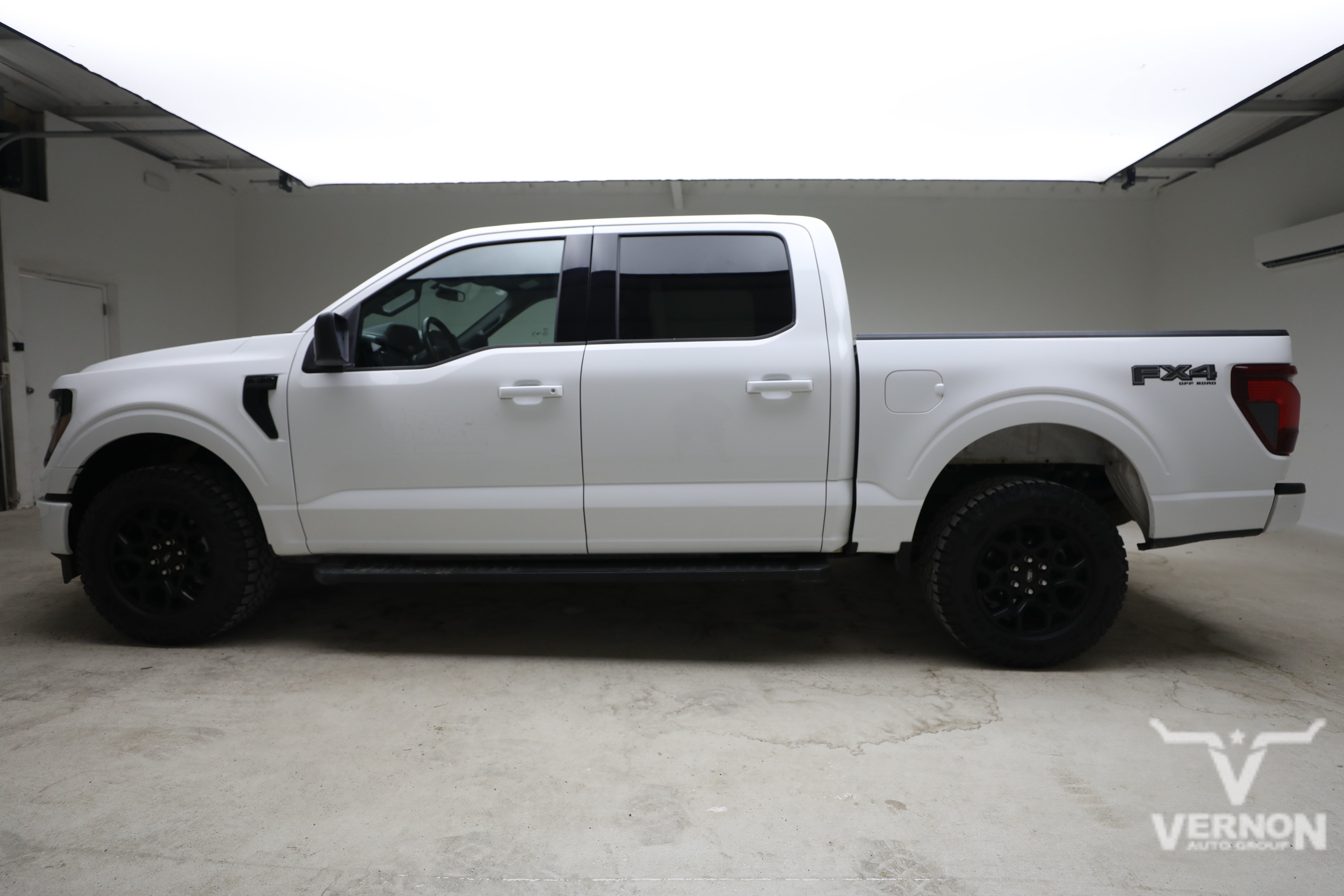 Used 2025 Ford F150 XLT w/ Equipment Group 301A Standard AWD/4WD image 2