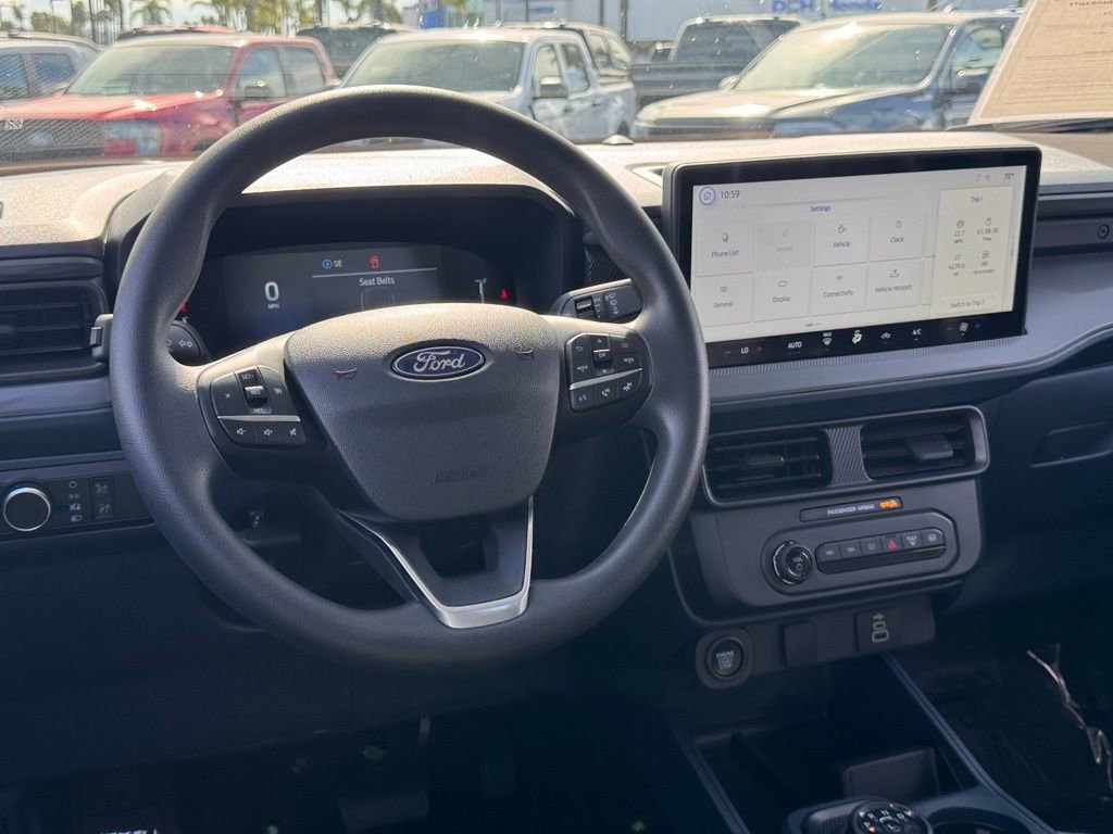 Used 2025 Ford Maverick XLT w/ Black Appearance Package image 28