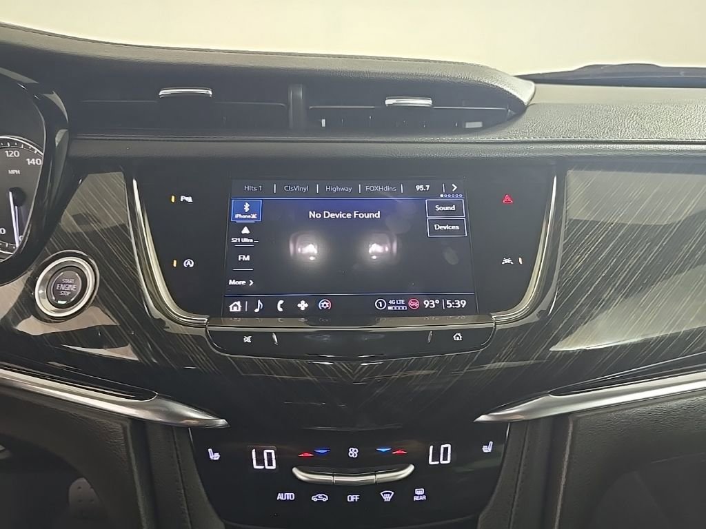 Used 2022 Cadillac XT6 Premium Luxury image 7