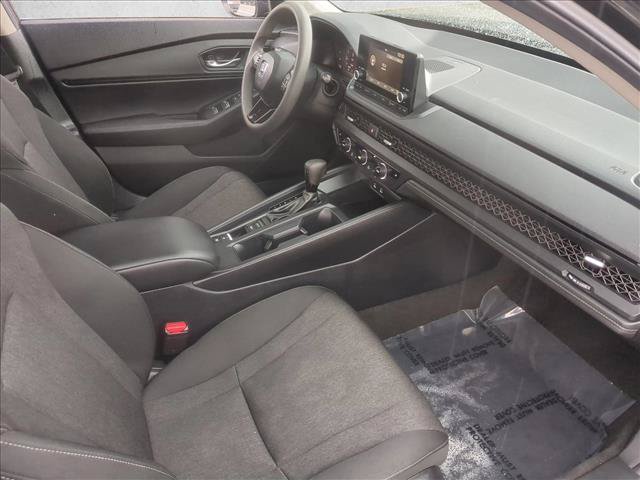 Used 2025 Honda Accord SE image 23