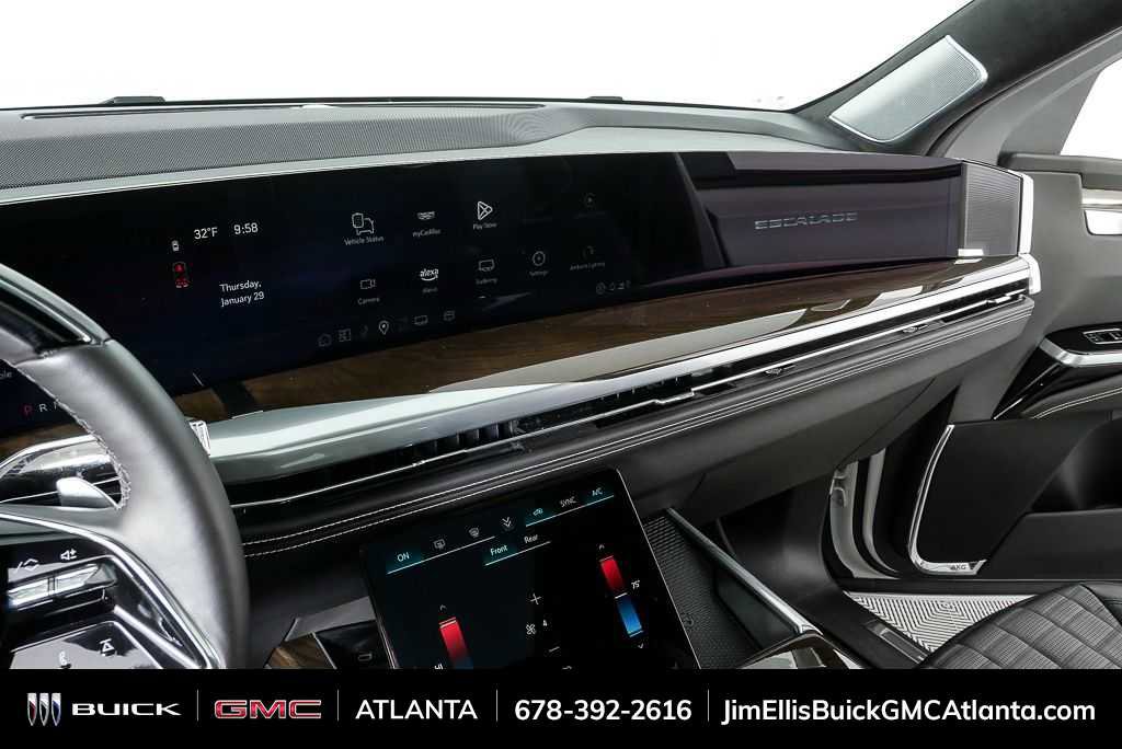 Used 2025 Cadillac Escalade ESV Sport Platinum image 14