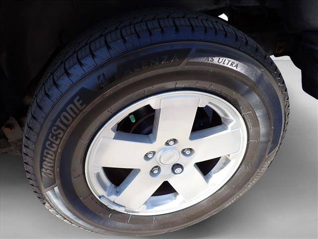Used 2012 Jeep Wrangler Sahara w/ Connectivity Group AWD/4WD image 8