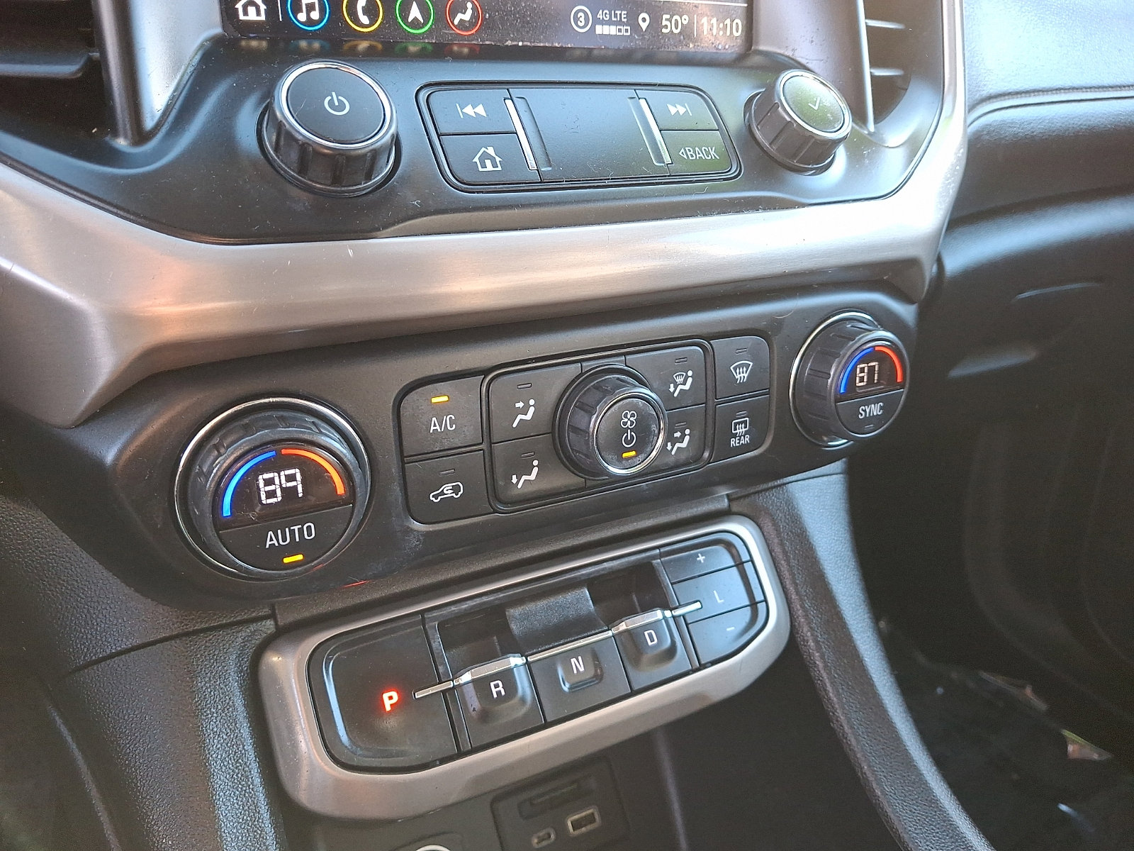 Used 2021 GMC Acadia Denali w/ Denali Technology Package image 15