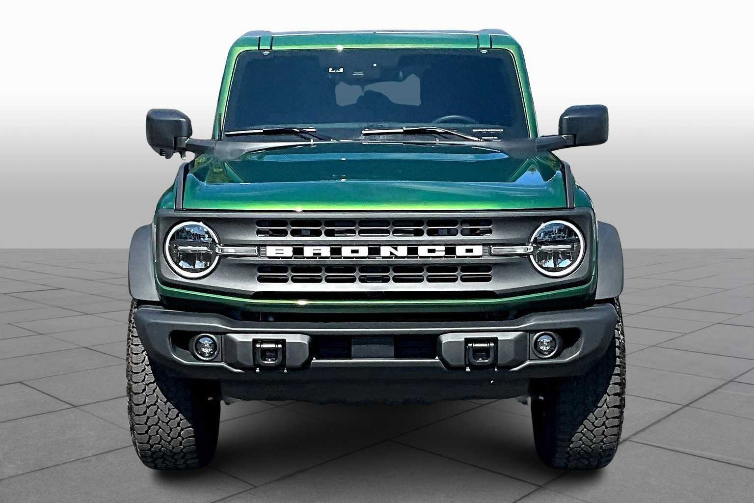 Used 2025 Ford Bronco Big Bend w/ Black Diamond Package AWD/4WD image 4