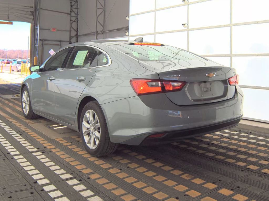 Used 2024 Chevrolet Malibu LT FWD image 17