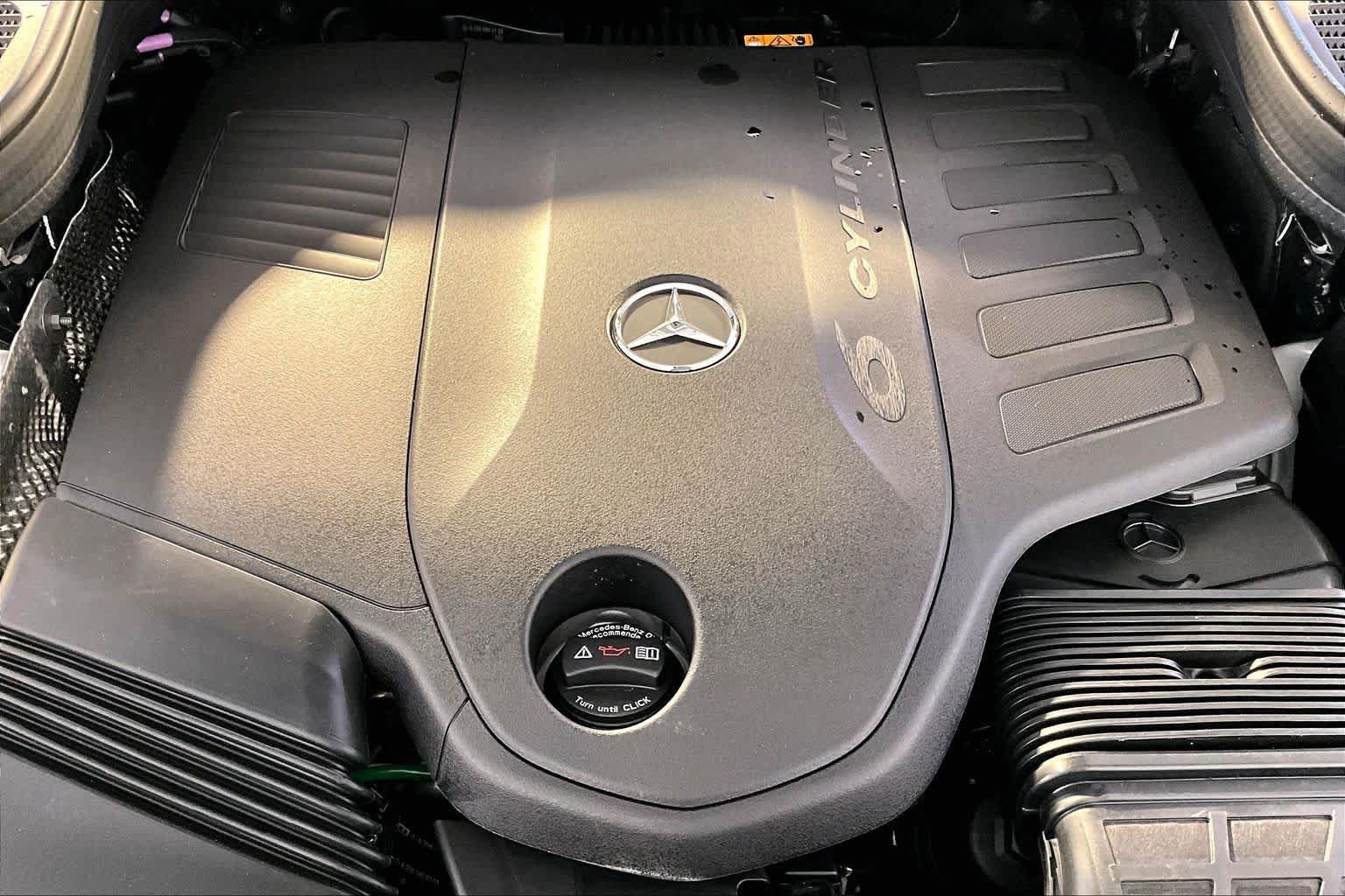 New 2027 Mercedes-Benz GLS 450 4MATIC image 15